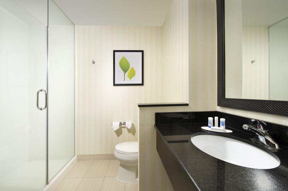 Fairfield Inn & Suites Baltimore BWI Airport Линтикъм Екстериор снимка