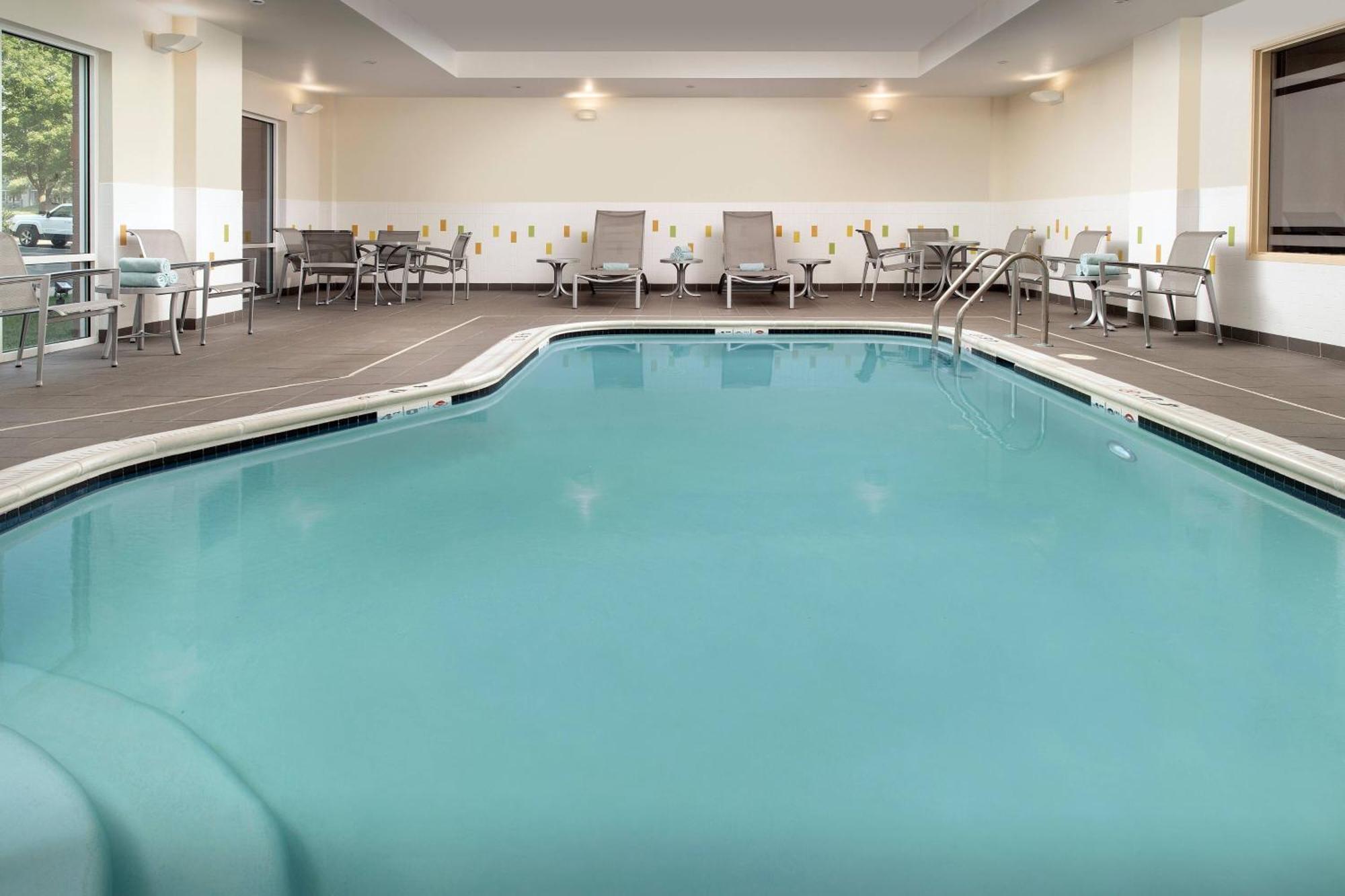 Fairfield Inn & Suites Baltimore BWI Airport Линтикъм Екстериор снимка